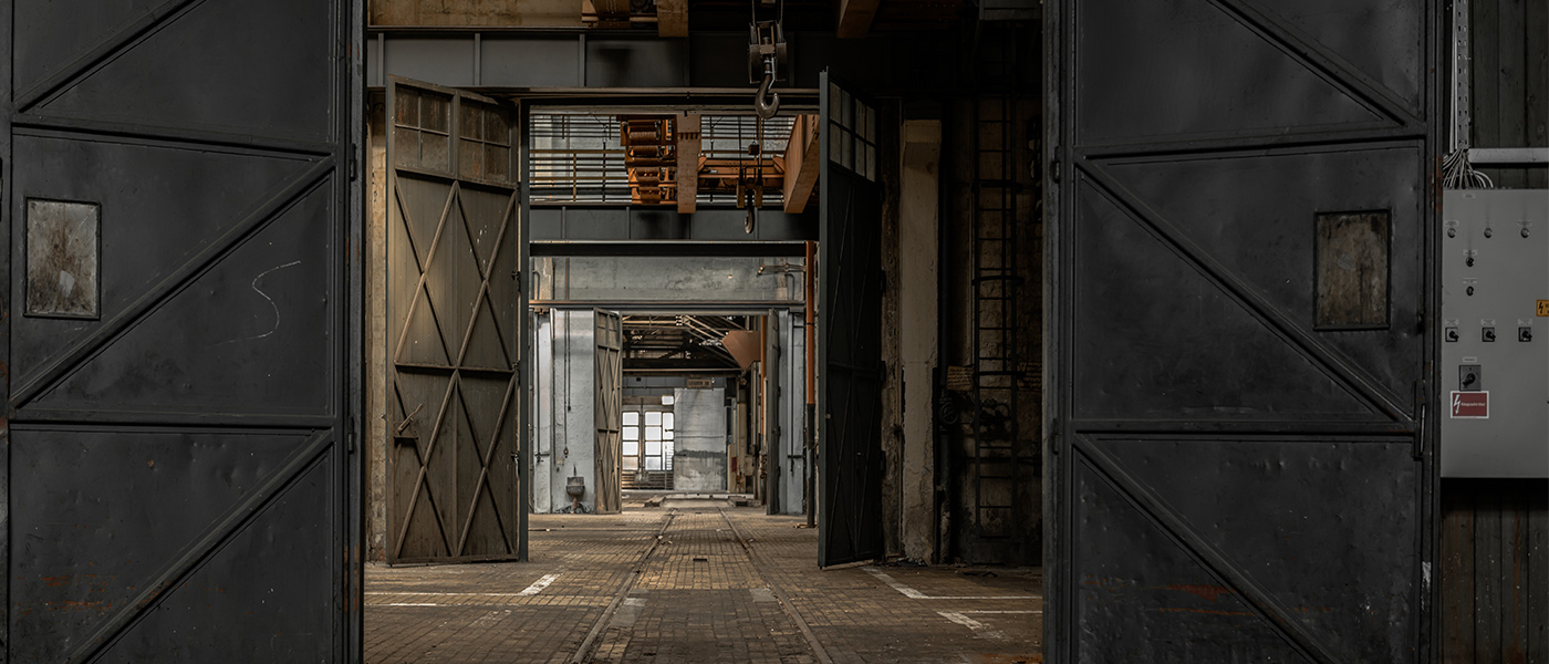 Fun factory nonstop 1994. Empty factory theory. Dyloan bond factory italy. Графитовая смесь на заводе. Новое производство.